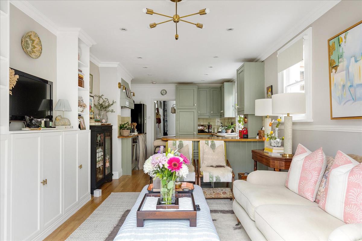 Property Image 0132530e-0084-497c-a0cd-8c01da48f1f0