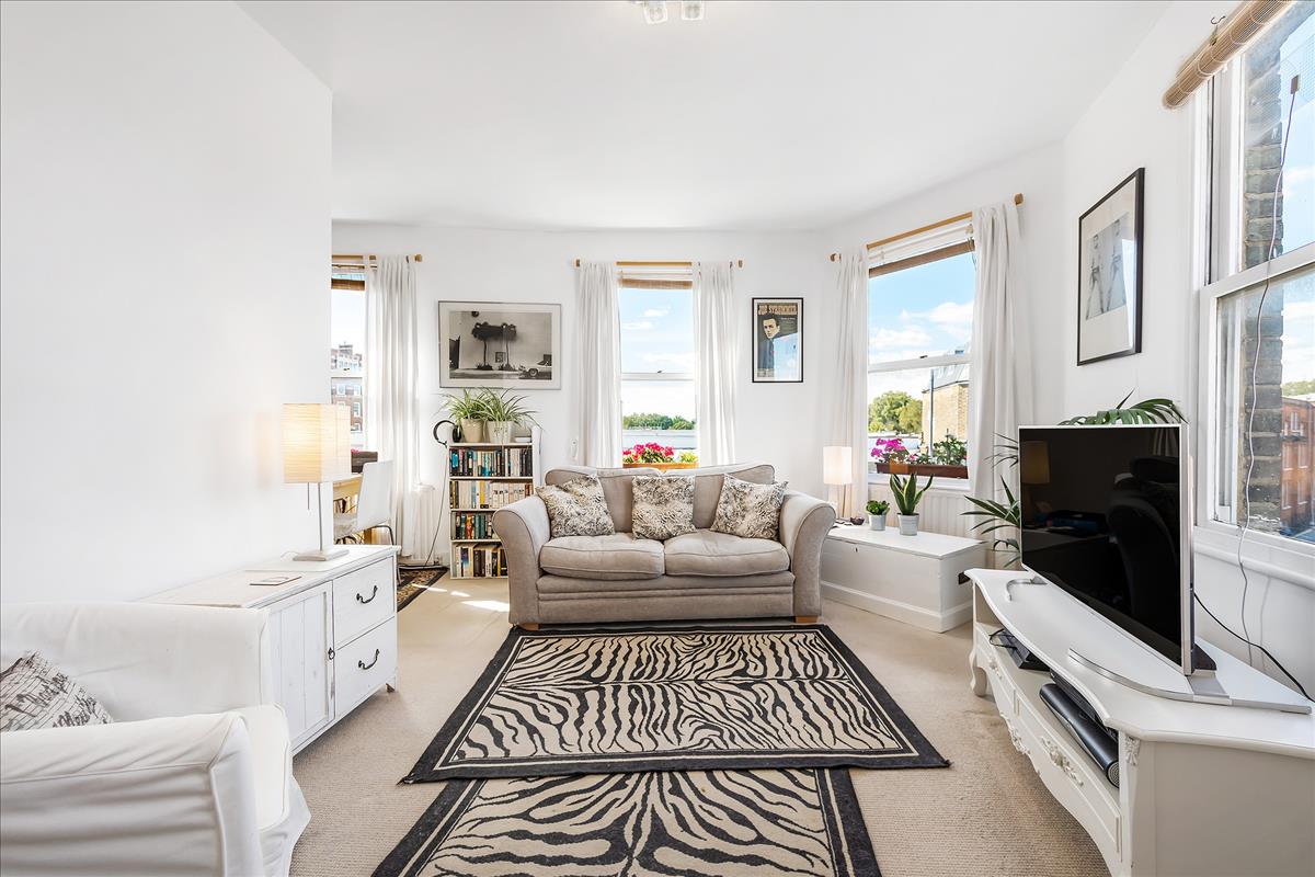 Property Image 0146b3f8-dd8c-4a13-8c3f-ab557b4e39e5