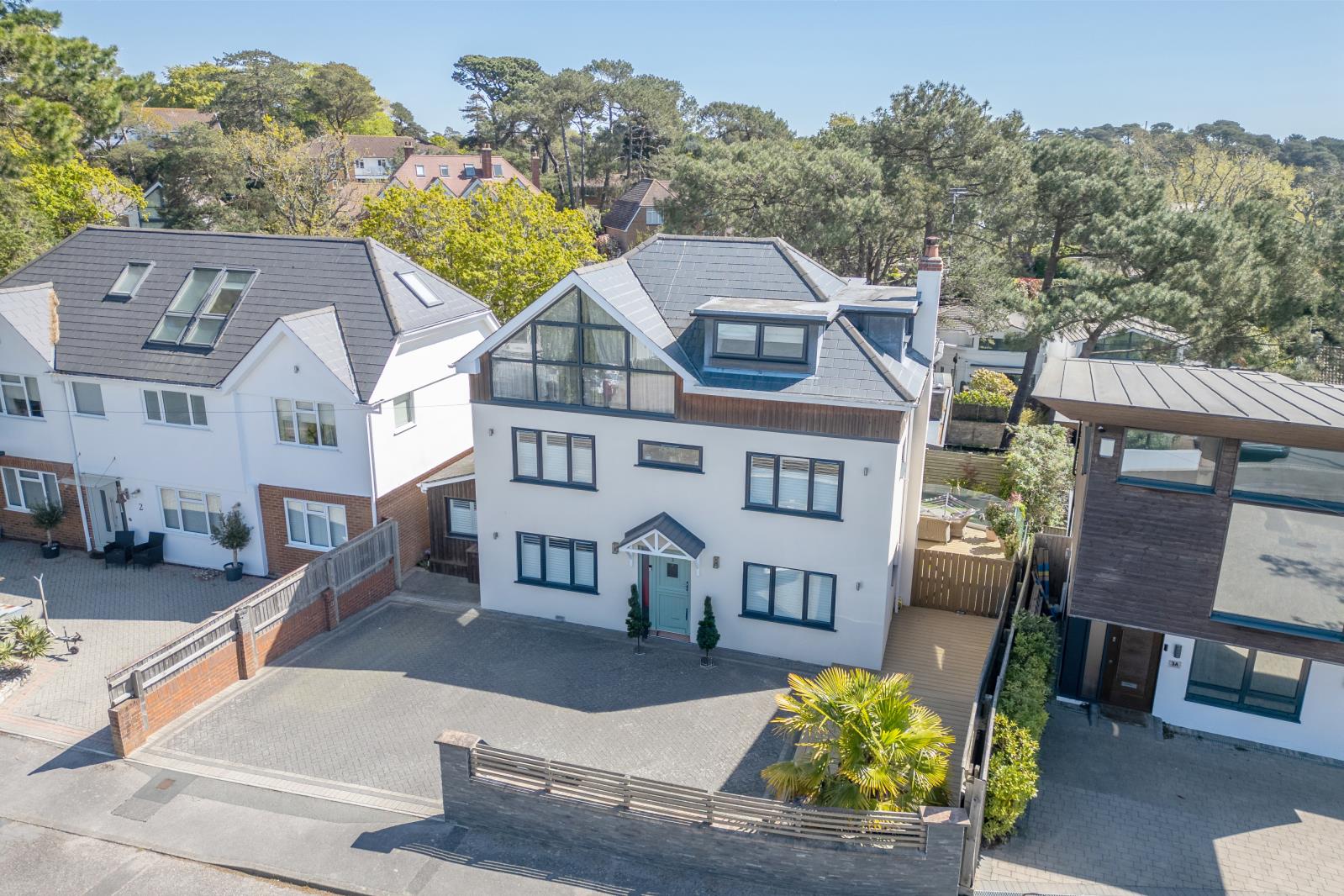 Property Image 015834d2-2fd8-43fc-b778-685c4fe02cfb