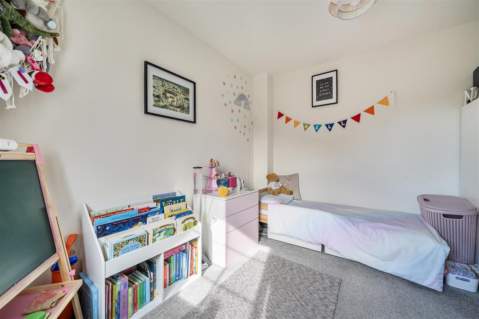Property Image 015a6343-165b-417e-87fd-a773c62ee93e
