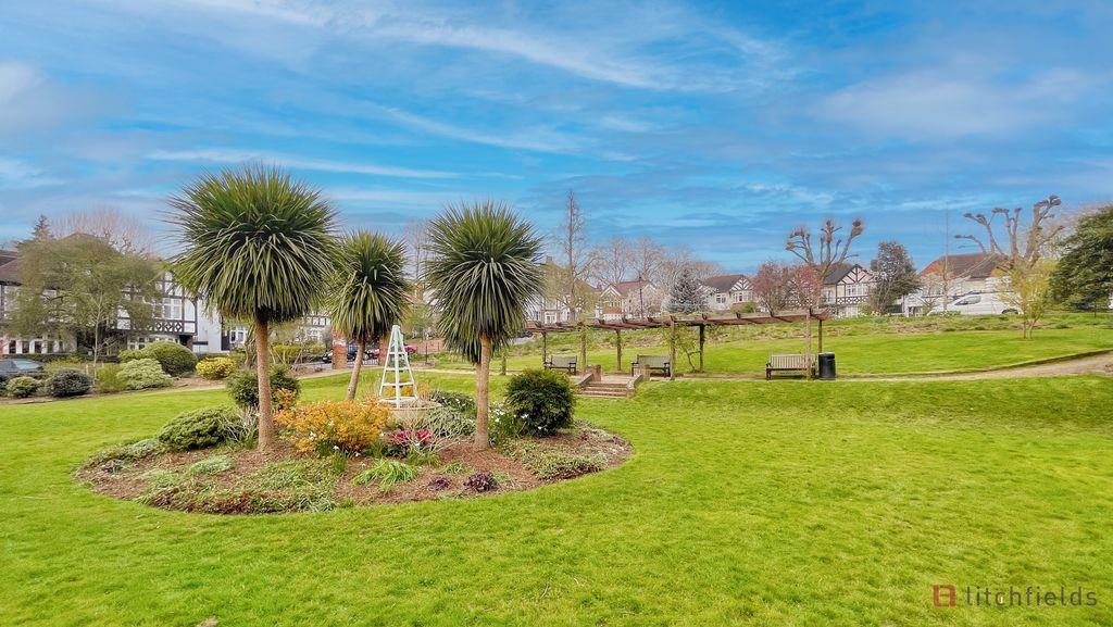 Property Image 015b71e1-f530-4105-b852-224bde305463