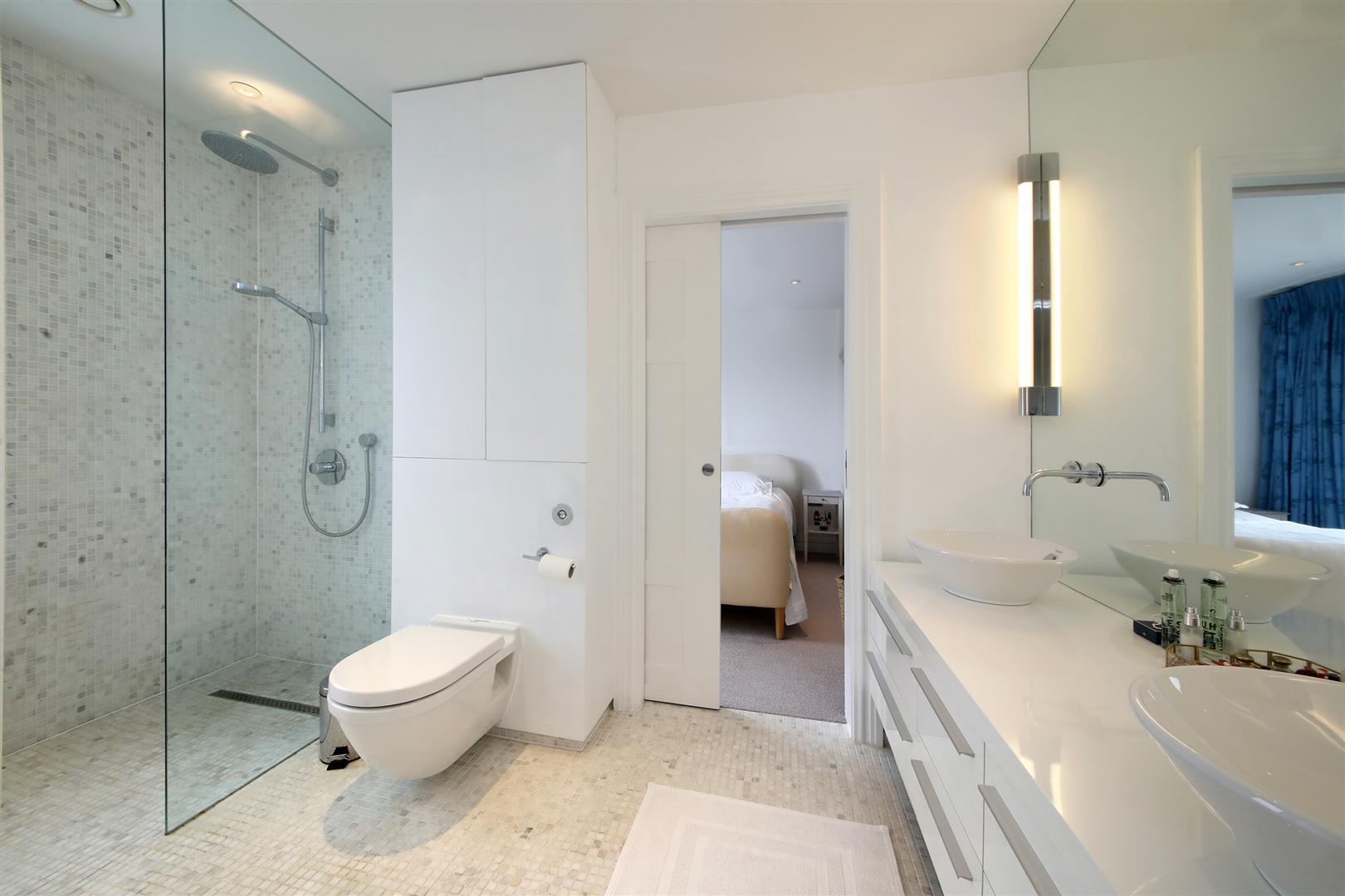 Property Image 01674cd1-5bb6-4ed7-a08c-1c0c42b1f63f