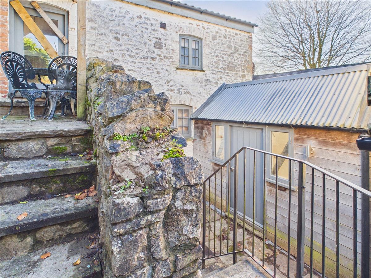 Property Image 017b2535-224b-4832-9649-9bbcfc3921b3