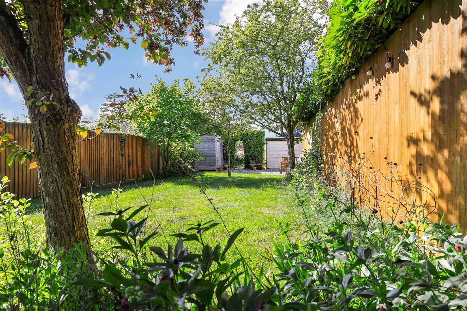 Property Image 017b46a0-5696-43dc-9a2b-00c13177a4ec