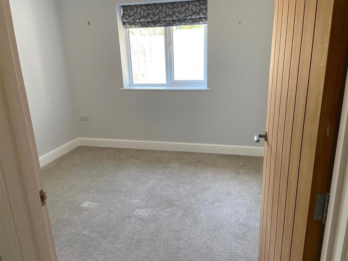 Property Image 017e7cf5-2bee-4c45-9185-a48156d28aca