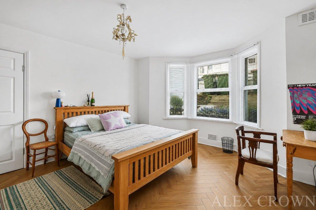 Property Image 019159a3-e993-4f03-a70f-c9684b82b78c