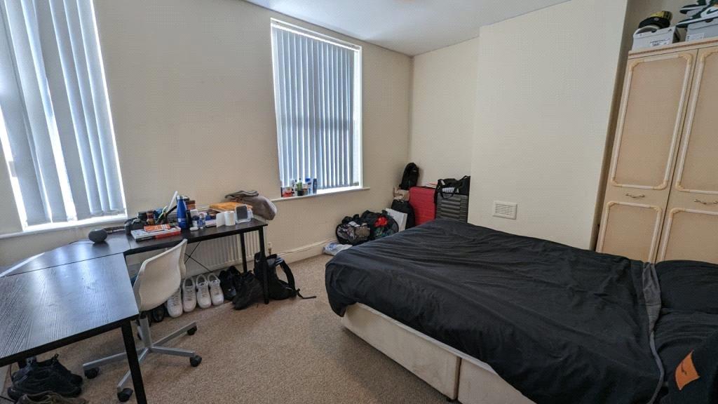 Property Image 019530a3-75d5-428b-86d0-00d4ed6a4138