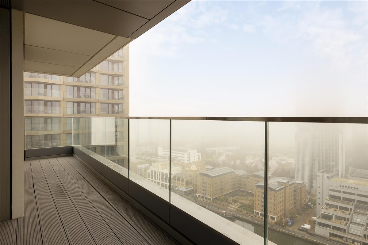 <order>0</order><label>10 Park Drive | Circa London</label>