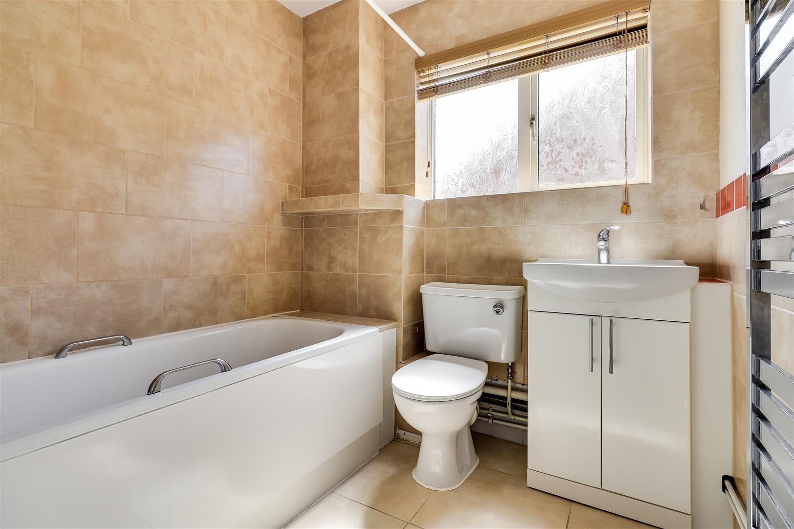 Property Image 019a2787-98a4-4df5-85c3-f5b357beee80