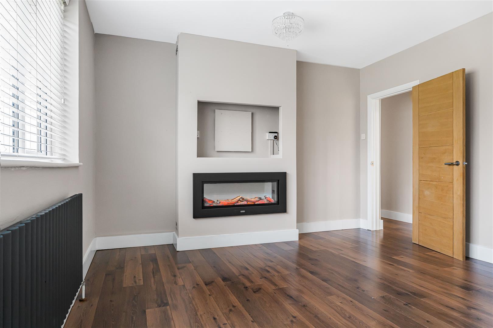 Property Image 019e6409-6458-464f-bd7a-1c13adf95674