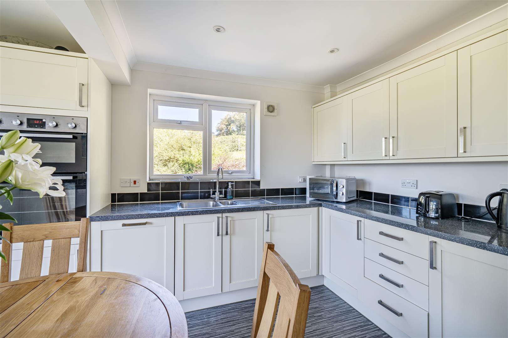 Property Image 01a05158-9ddd-4433-a0bd-816b61eb3c3e