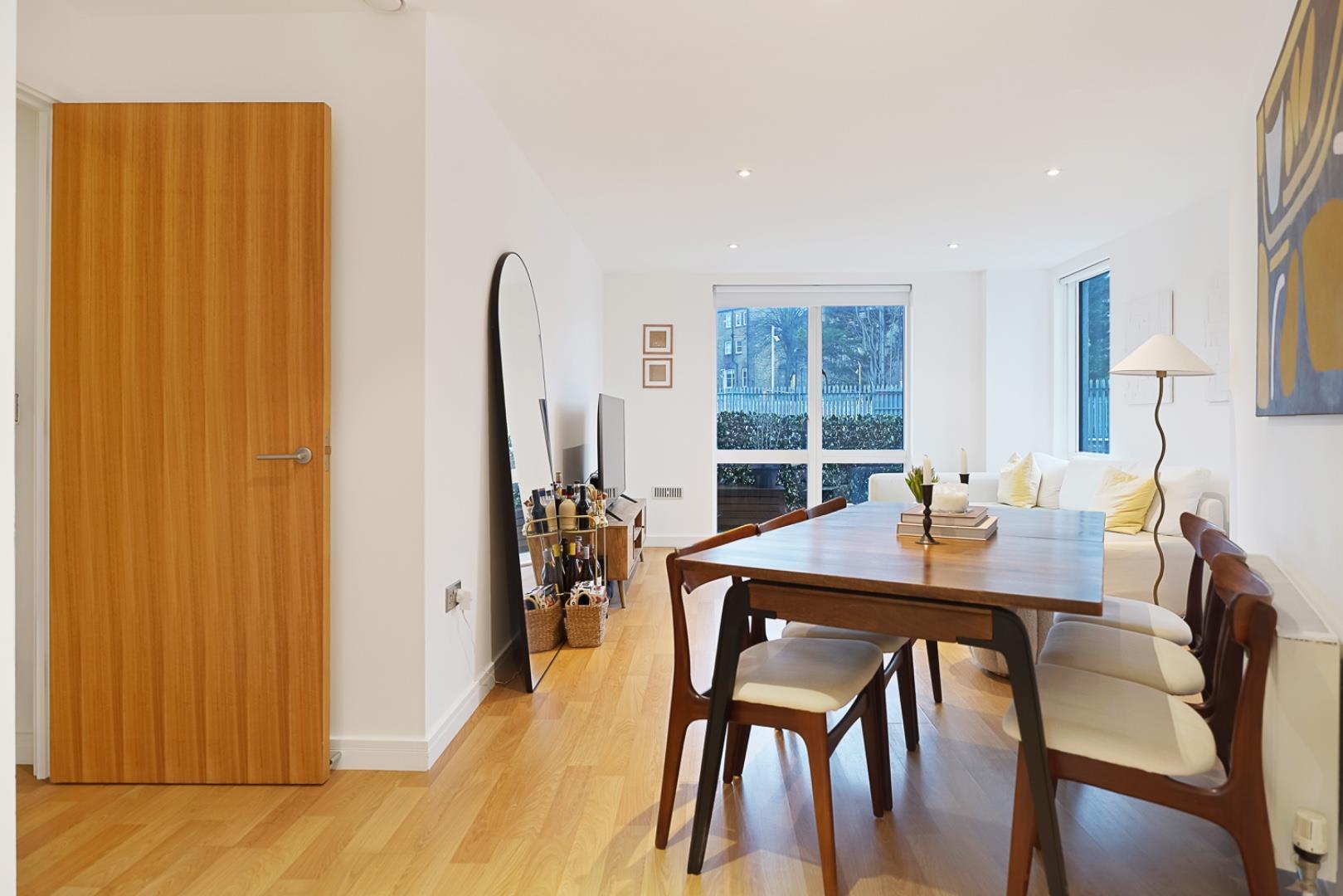 Property Image 01a56e09-f11a-4562-859d-8a5da99543ba