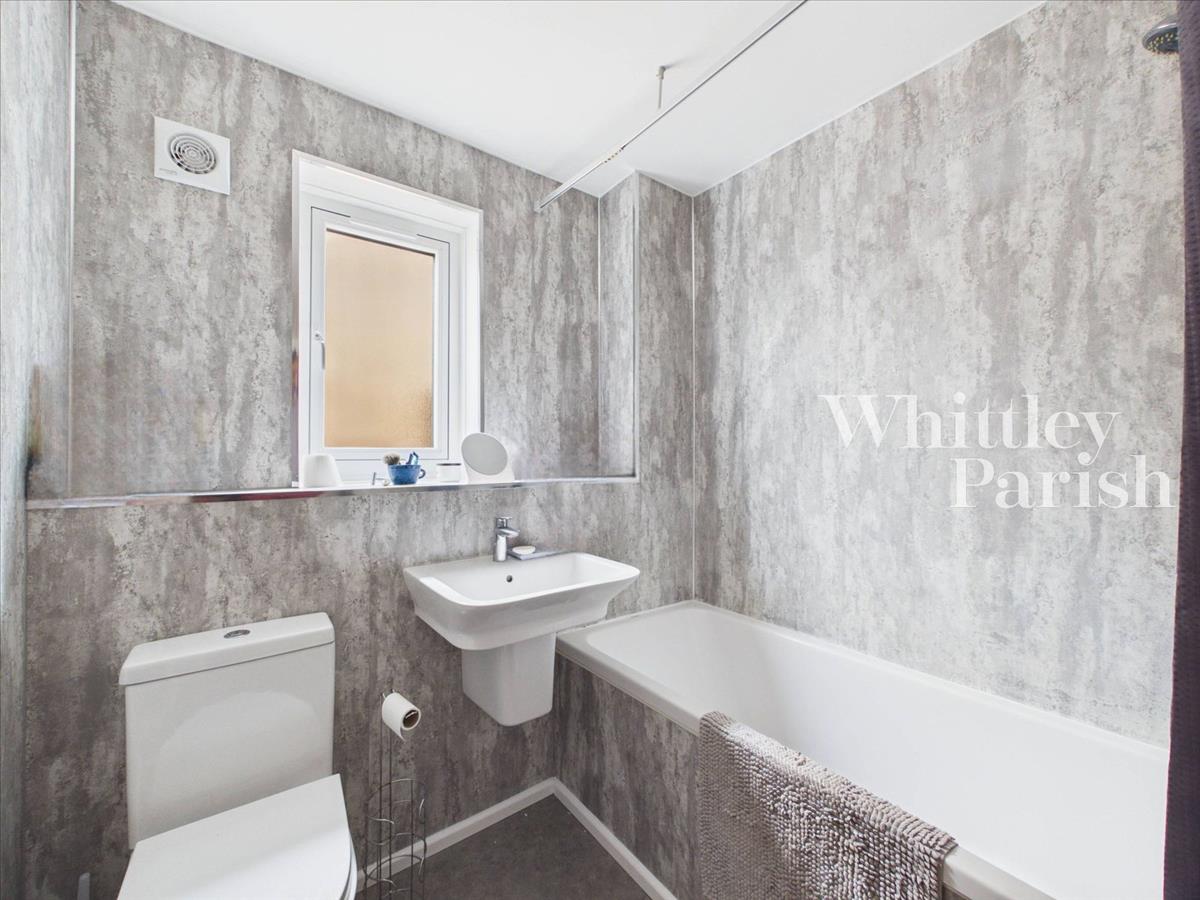 Property Image 01ad8f6e-073d-4c48-8a80-effc55b7ad0e