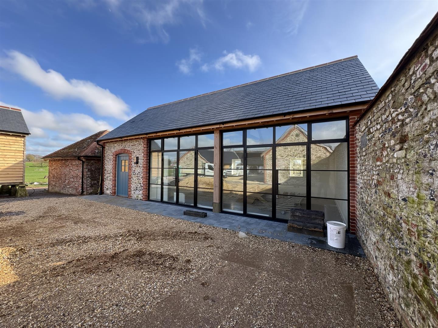 Property Image 01c3ce51-5693-4a60-add2-6ab12ba3955c