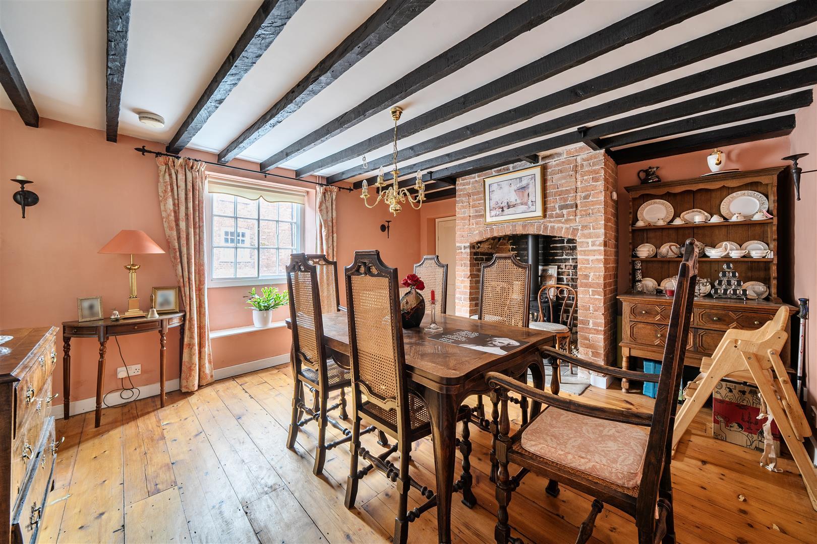 Property Image 01d5b59c-ee6f-4e4d-8294-d42a2fbf6b86