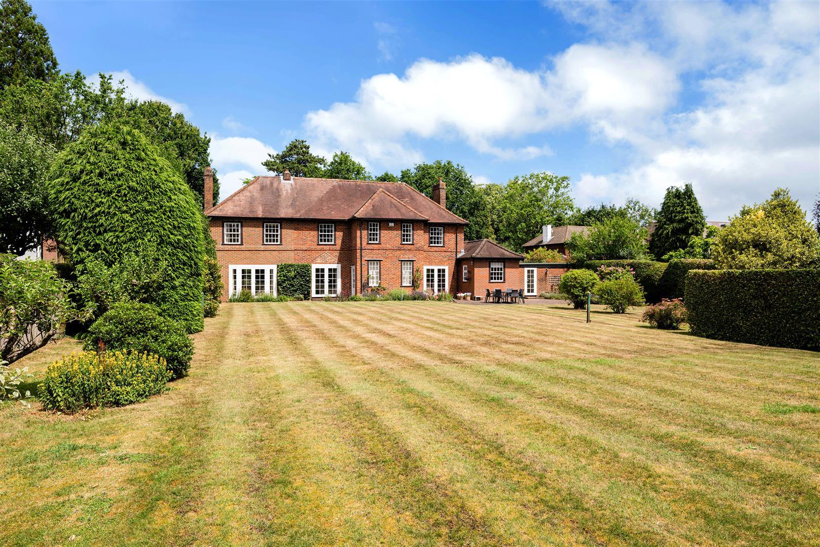 Property Image 01f09a69-de2f-4b75-87af-21187987f6b1