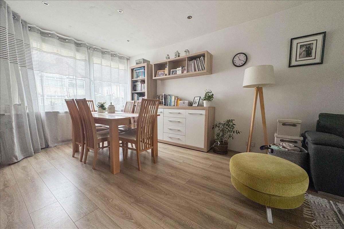 Property Image 01f702a4-6123-4bb2-b929-74abefadf523