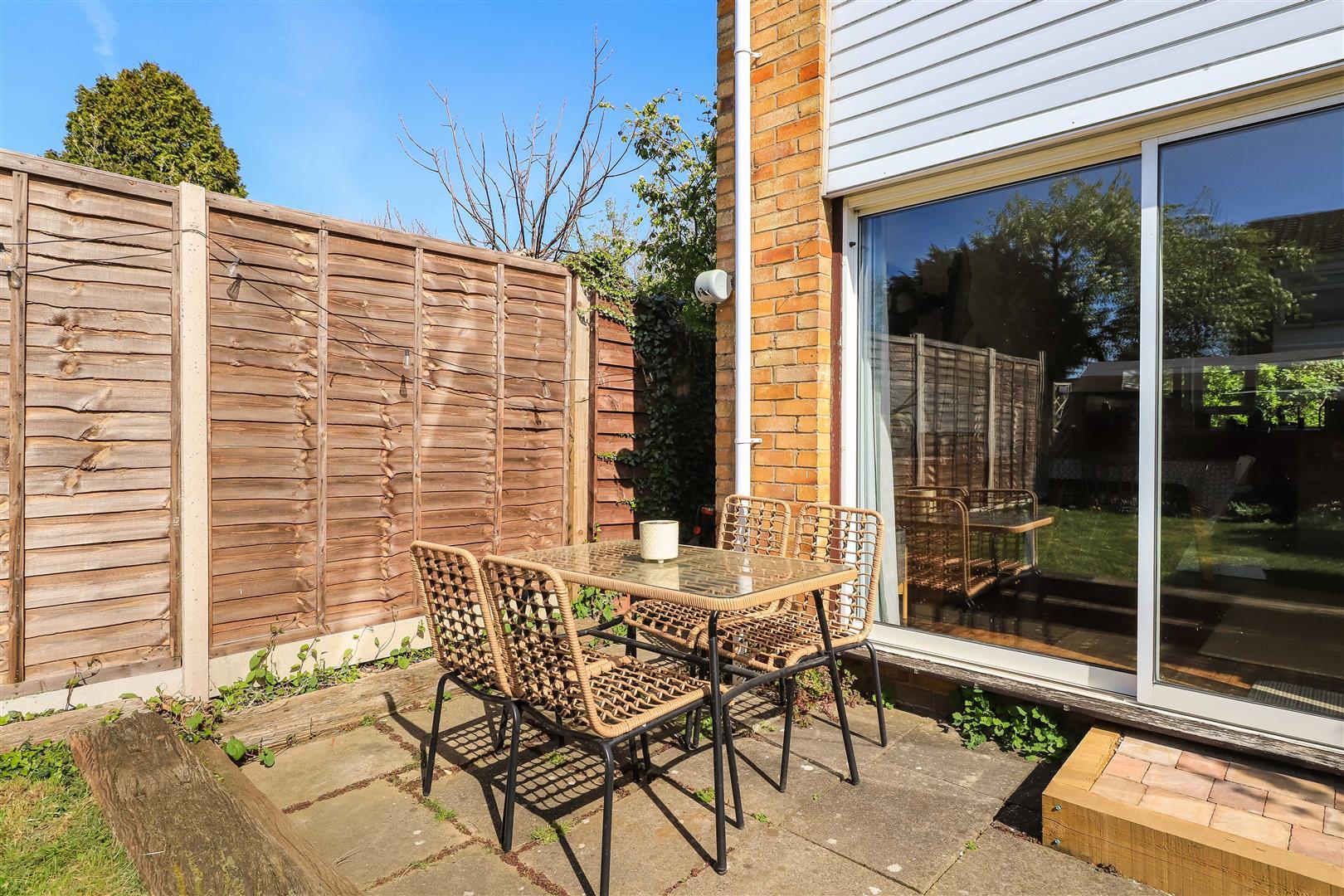 Property Image 01f7170c-46a7-4b38-b869-e6be209bd5de