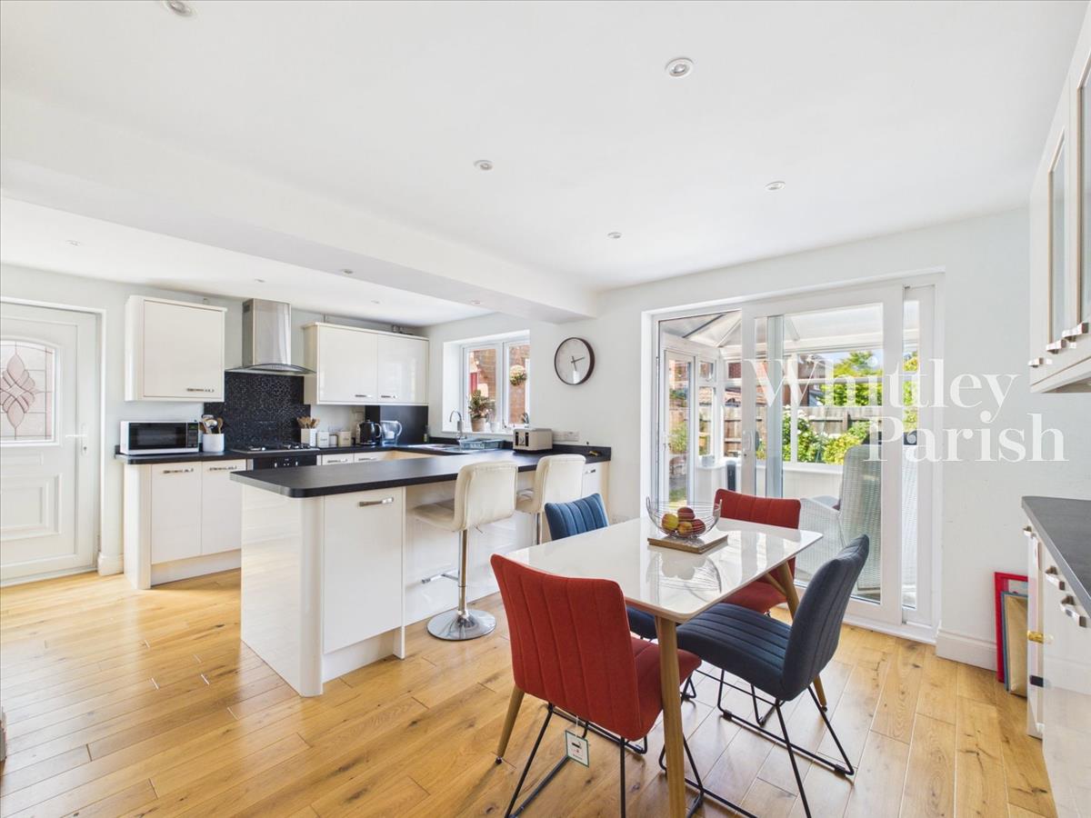 Property Image 01feecbf-0330-426e-9a42-8b8c789d01e6
