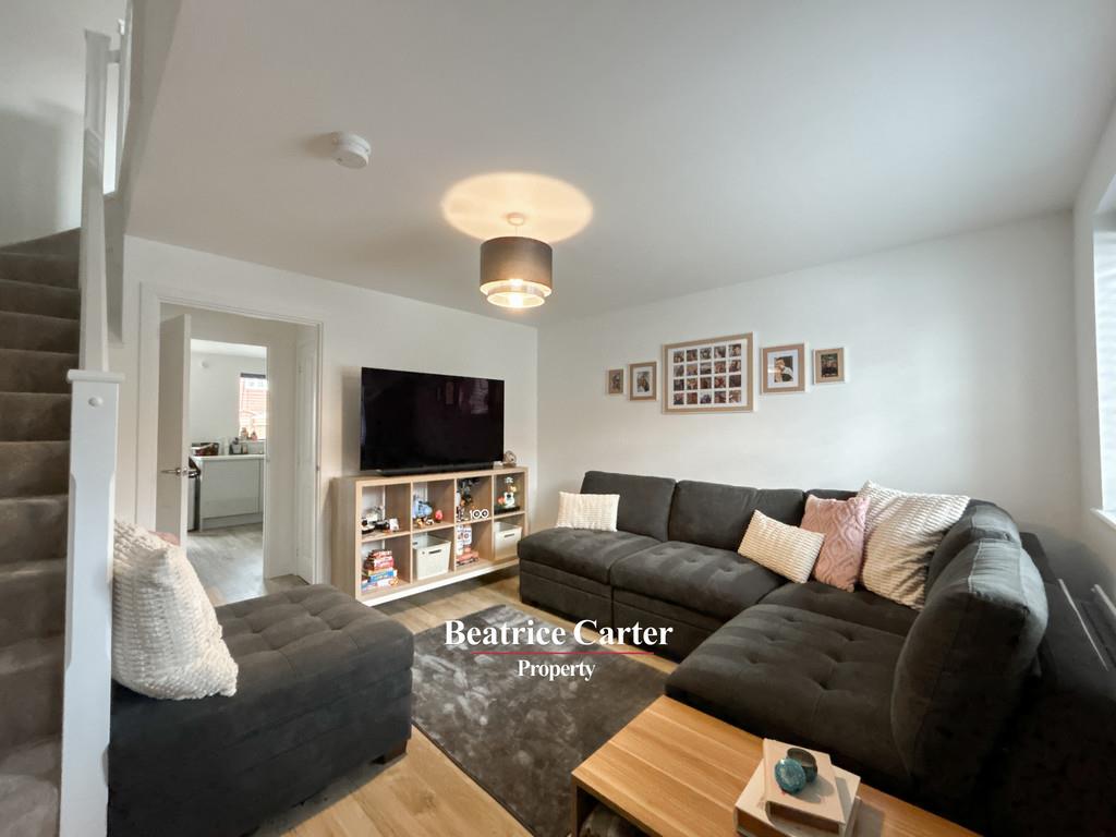Property Image 020a4381-4f88-47a6-b27b-e48c75ad73cc