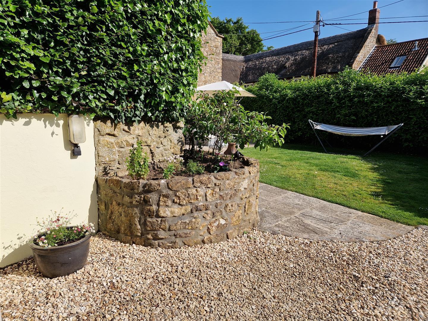 Property Image 021061db-aeb8-4bbb-a388-8d7b2ee29c66