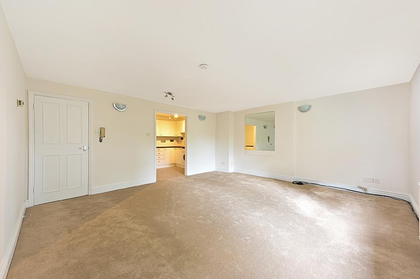 Property Image 021782c5-00b7-46bf-a3cf-a35b8272e8bf