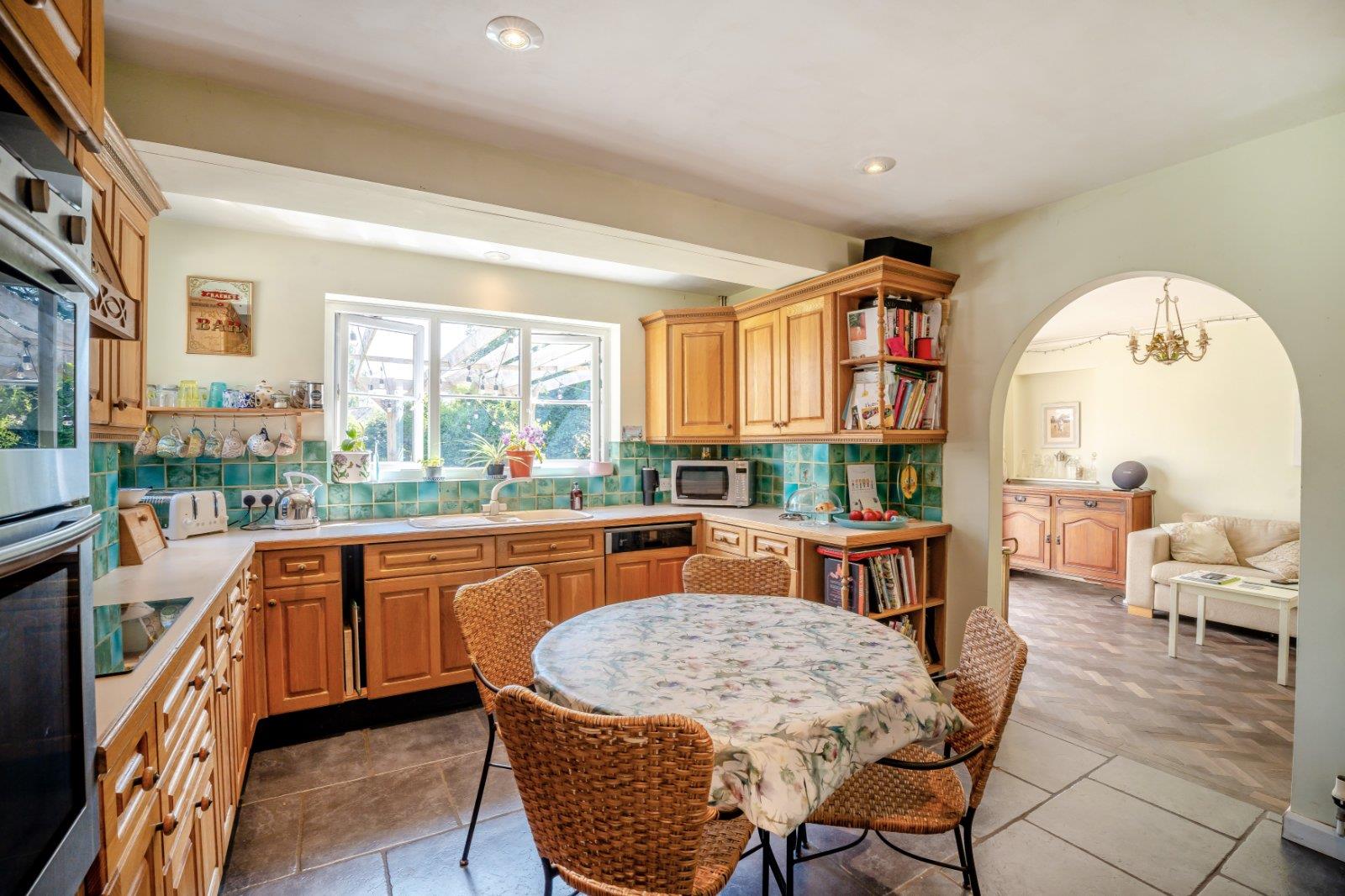 Property Image 021b4c4e-469c-42c4-879e-4f64e33cd95c