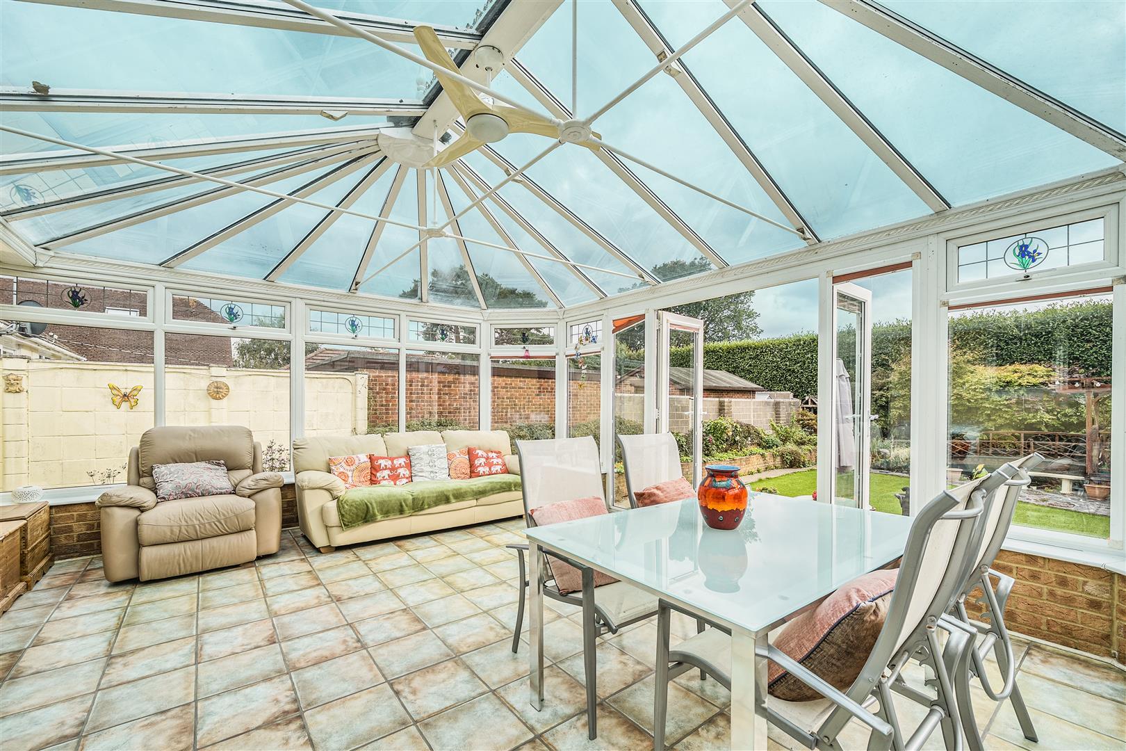 Property Image 021d67db-4d6d-4739-8f76-7c320cc97e9c