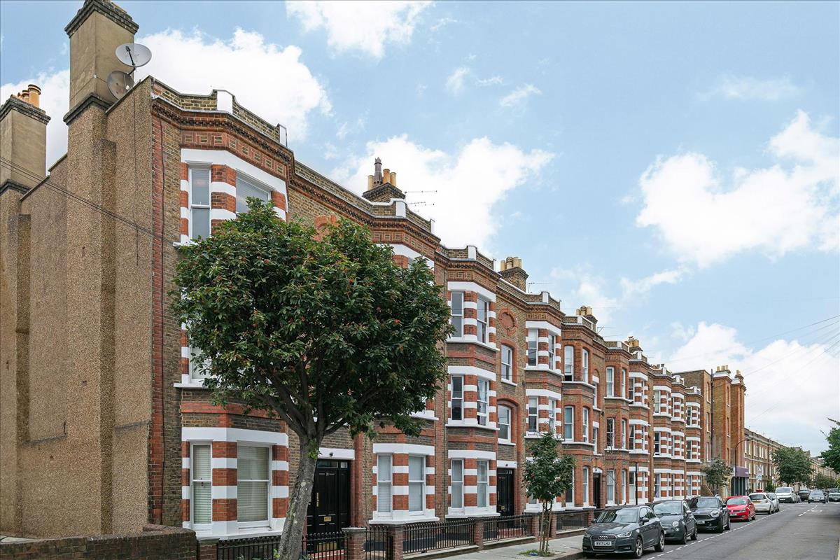Property Image 02206faf-f9e2-4ff5-8a2d-ed4cf147bbbb