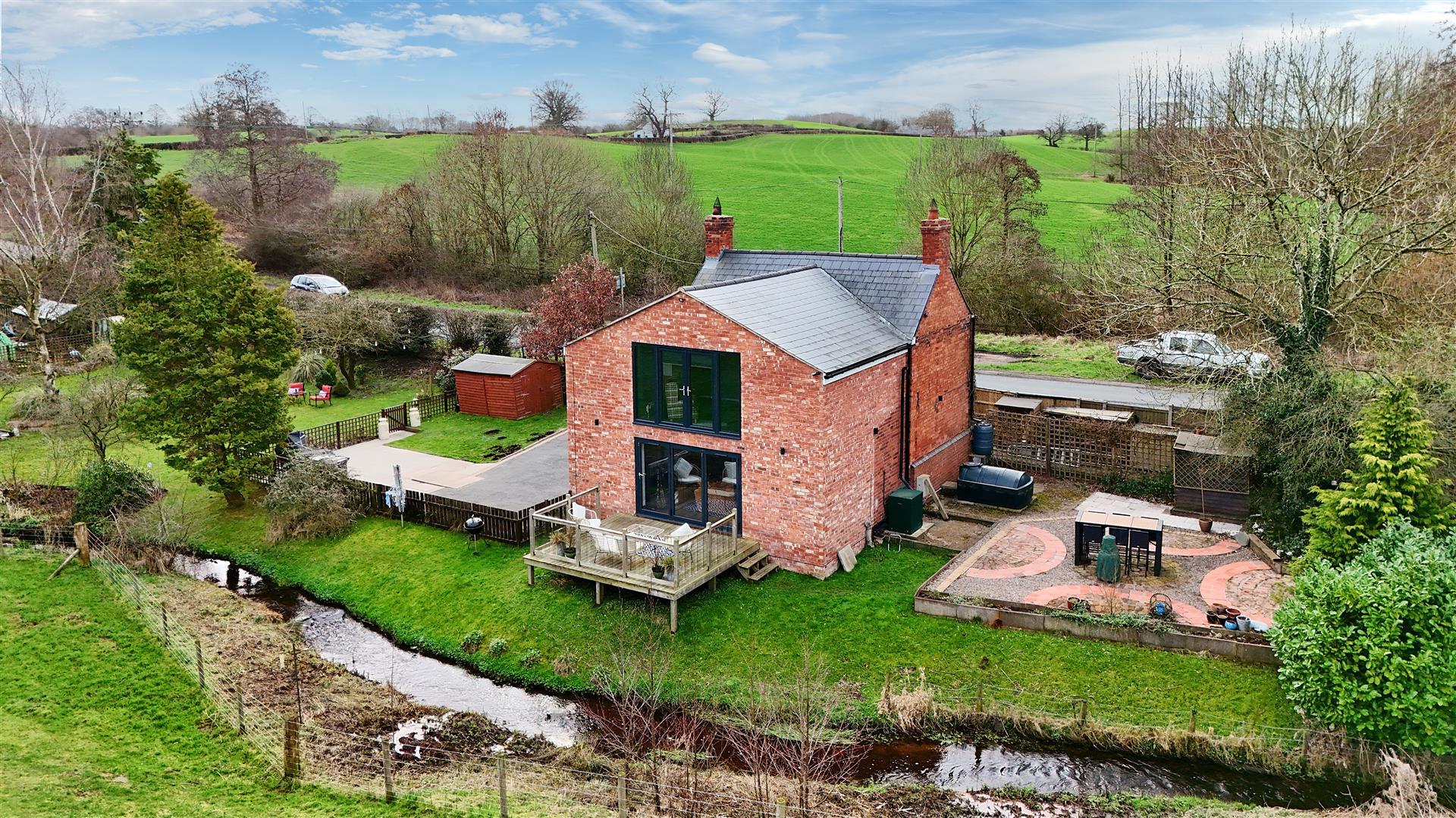 Property Image 022b58c2-e759-4ae9-881a-109dc5e479d9