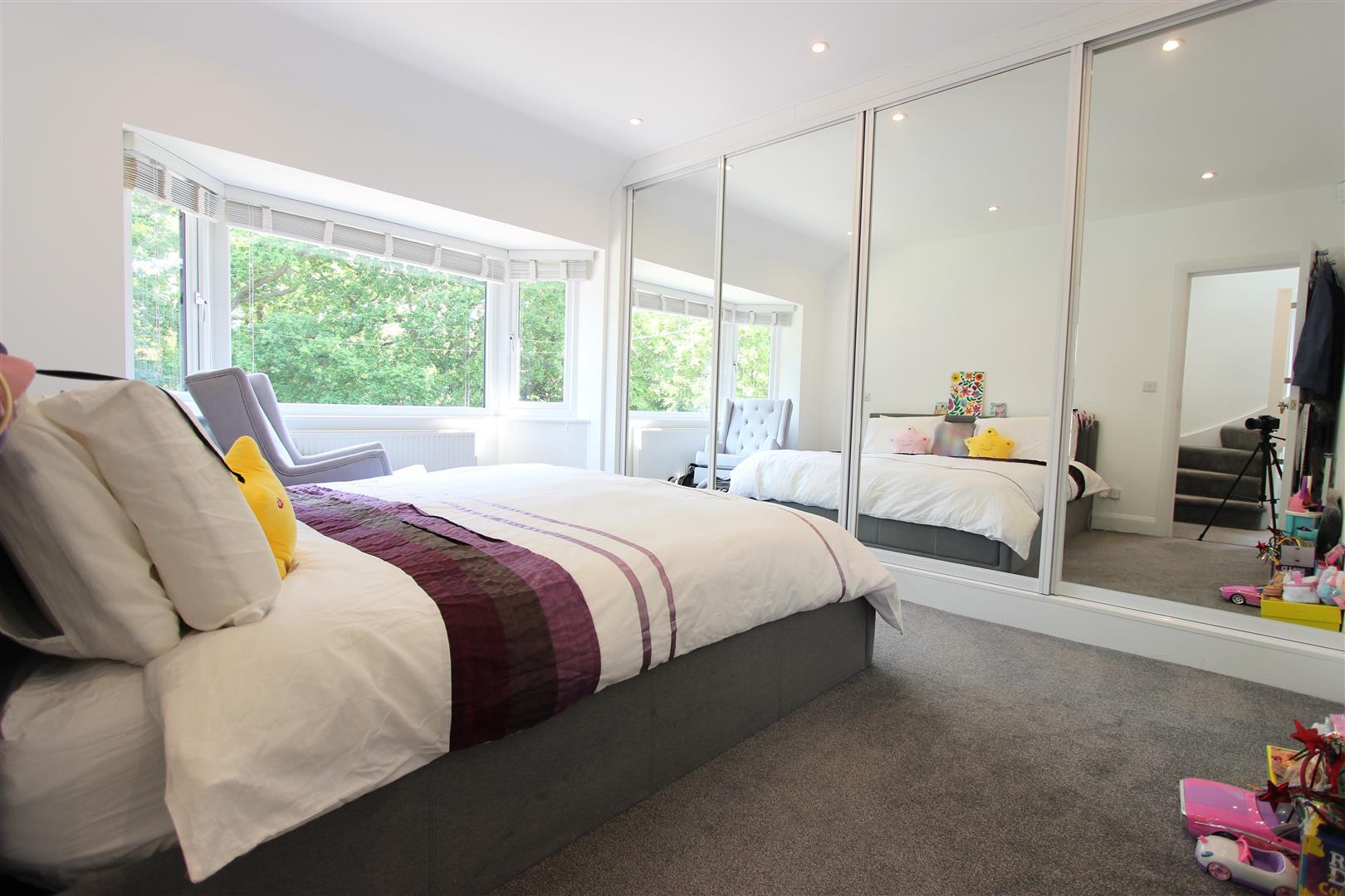 Property Image 02302eec-a929-4f3c-9fd1-f19430b44589