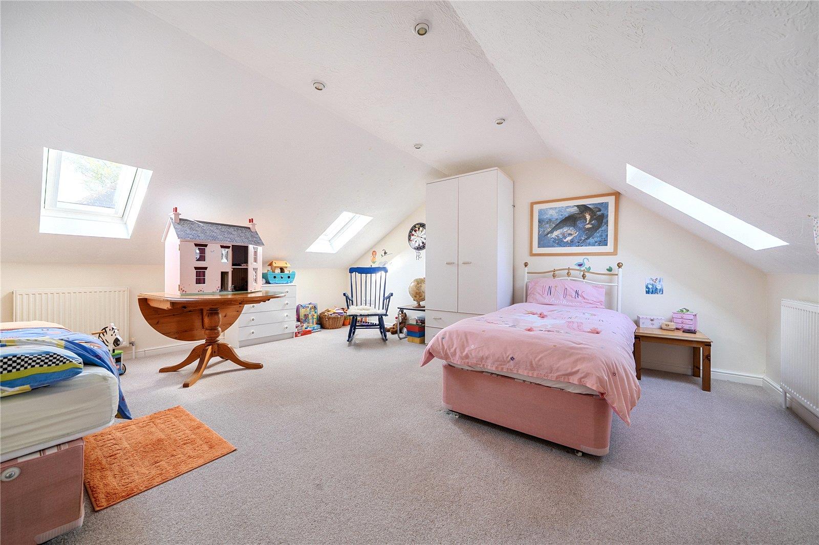 Property Image 02382914-8846-4ffd-86d1-17cb22c343a1