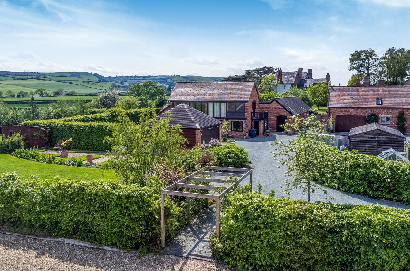 Property Image 02428f7a-650e-4ef8-8253-2083b22ec04f