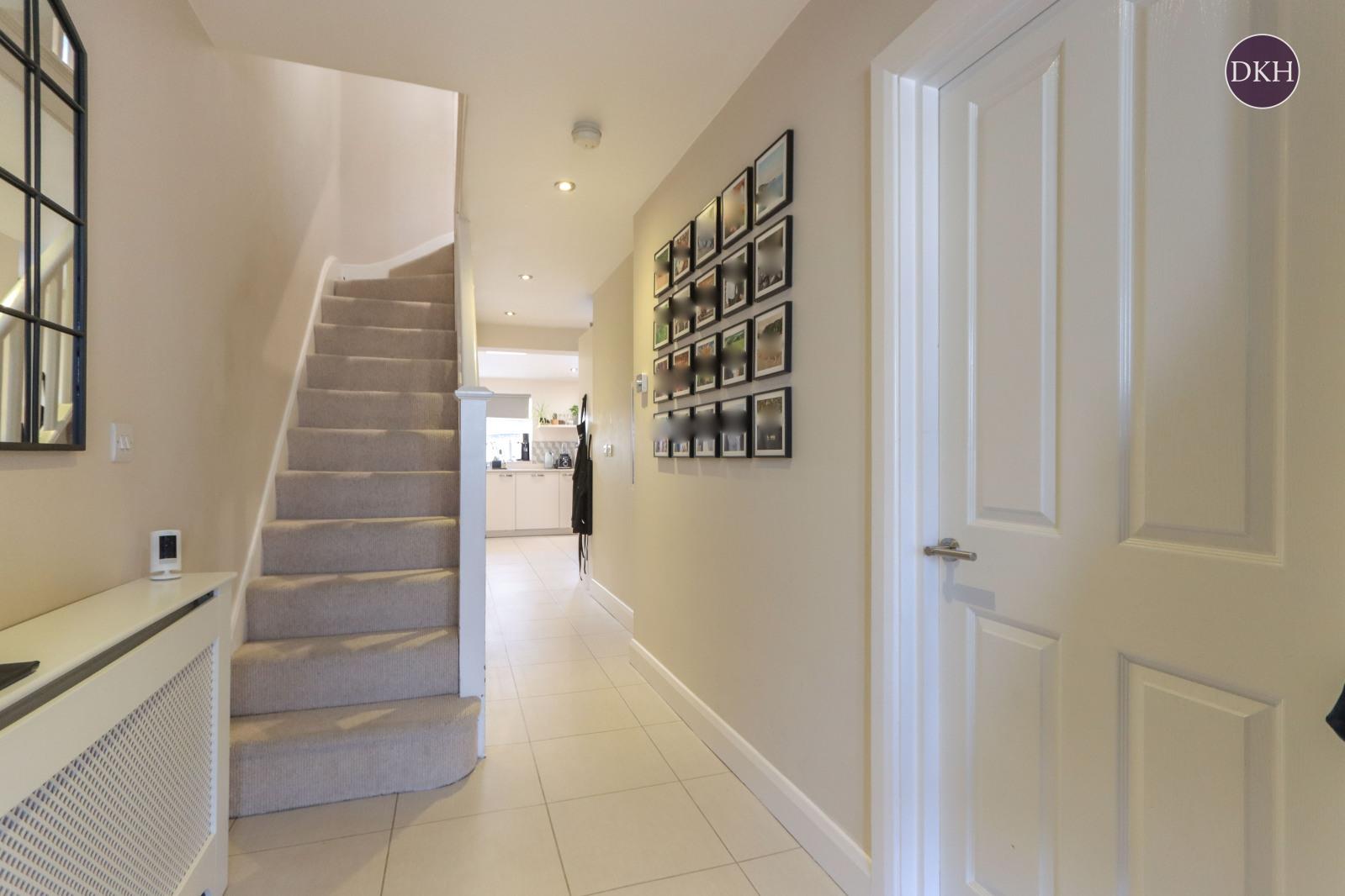 Property Image 0246d1a0-46a1-41f4-8390-443257d1ae30