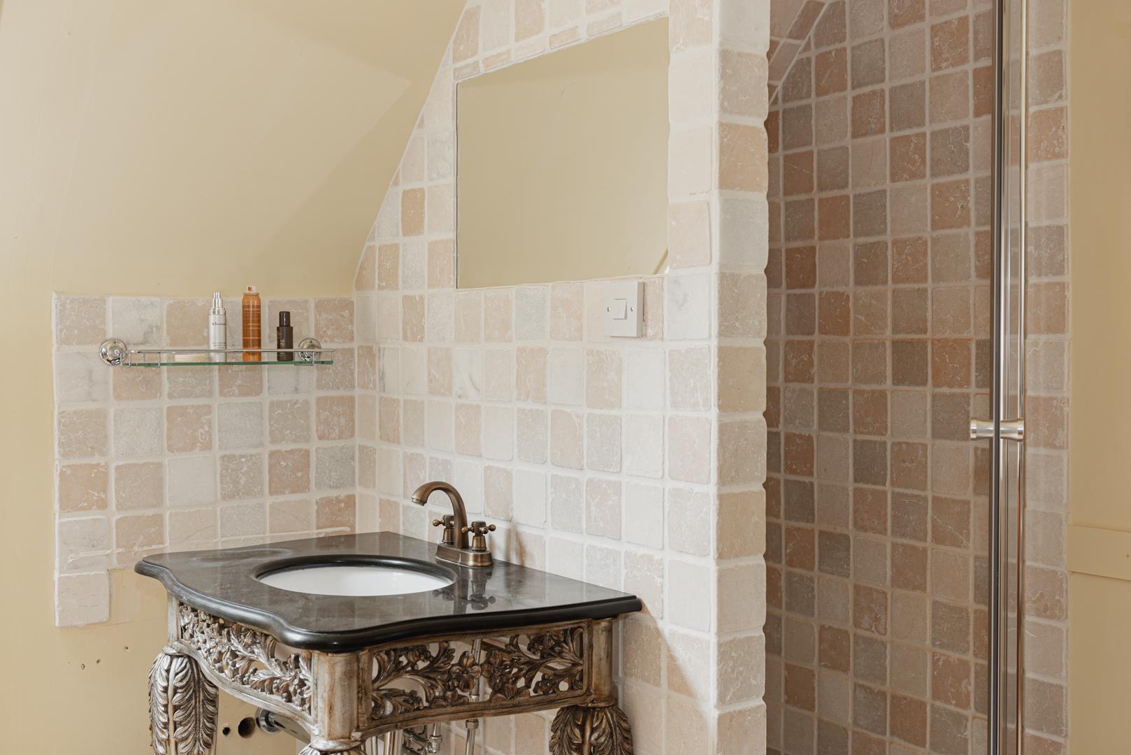 Property Image 0257777a-f573-495f-a522-8219e929d08e