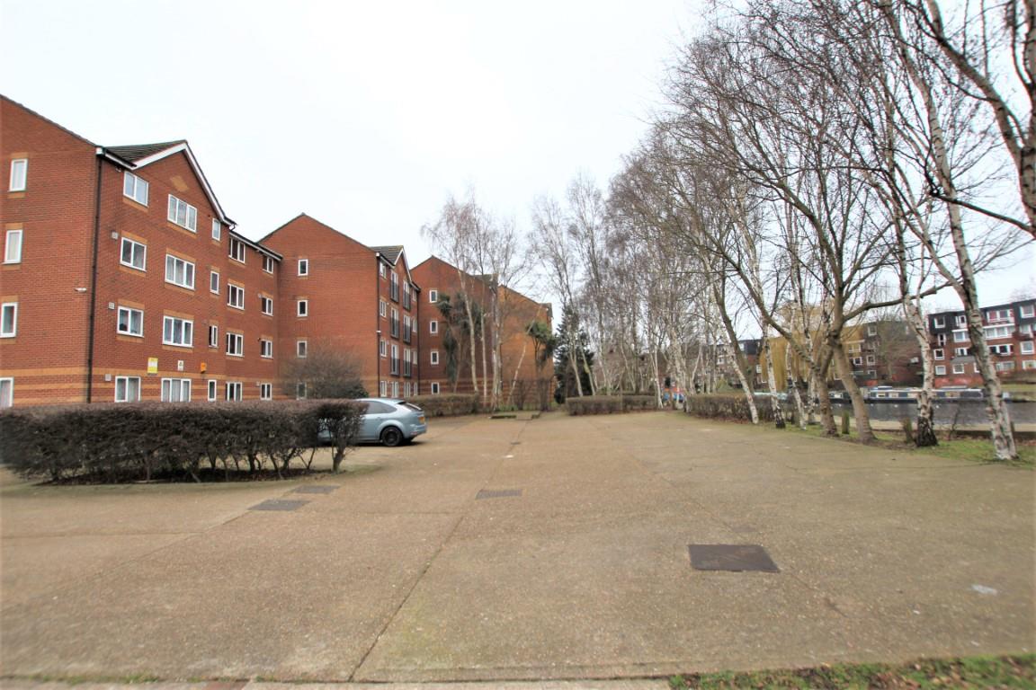 Property Image 025bac0b-c5fa-4223-98c2-12d6732142ba