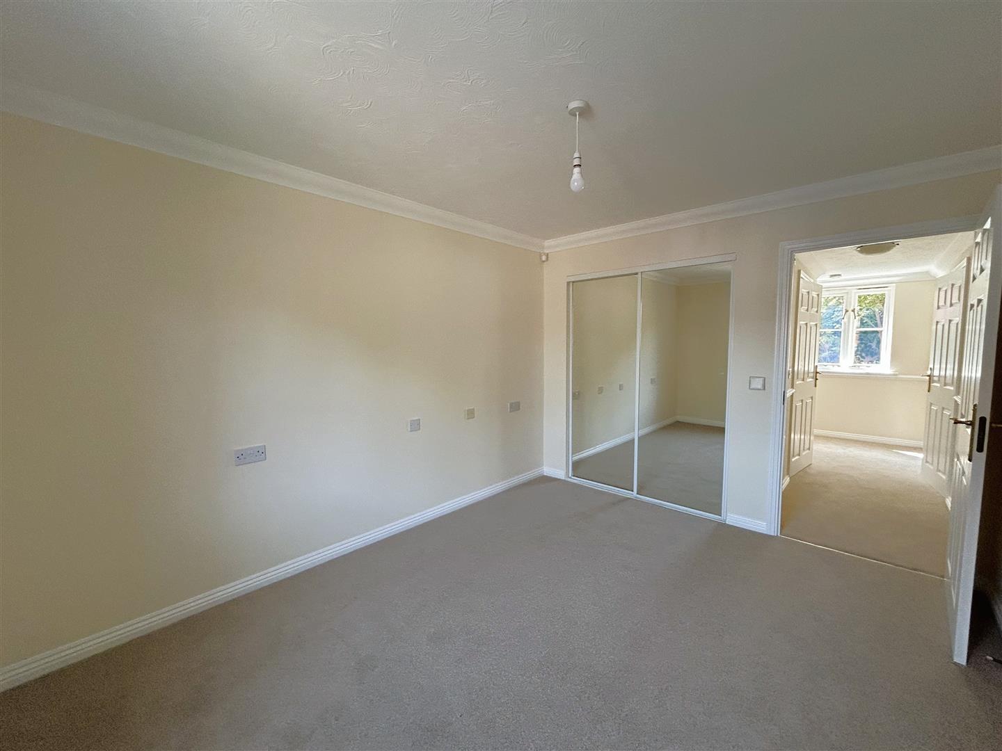 Property Image 026b4060-0482-4b1a-bd76-cf61de3e0c94
