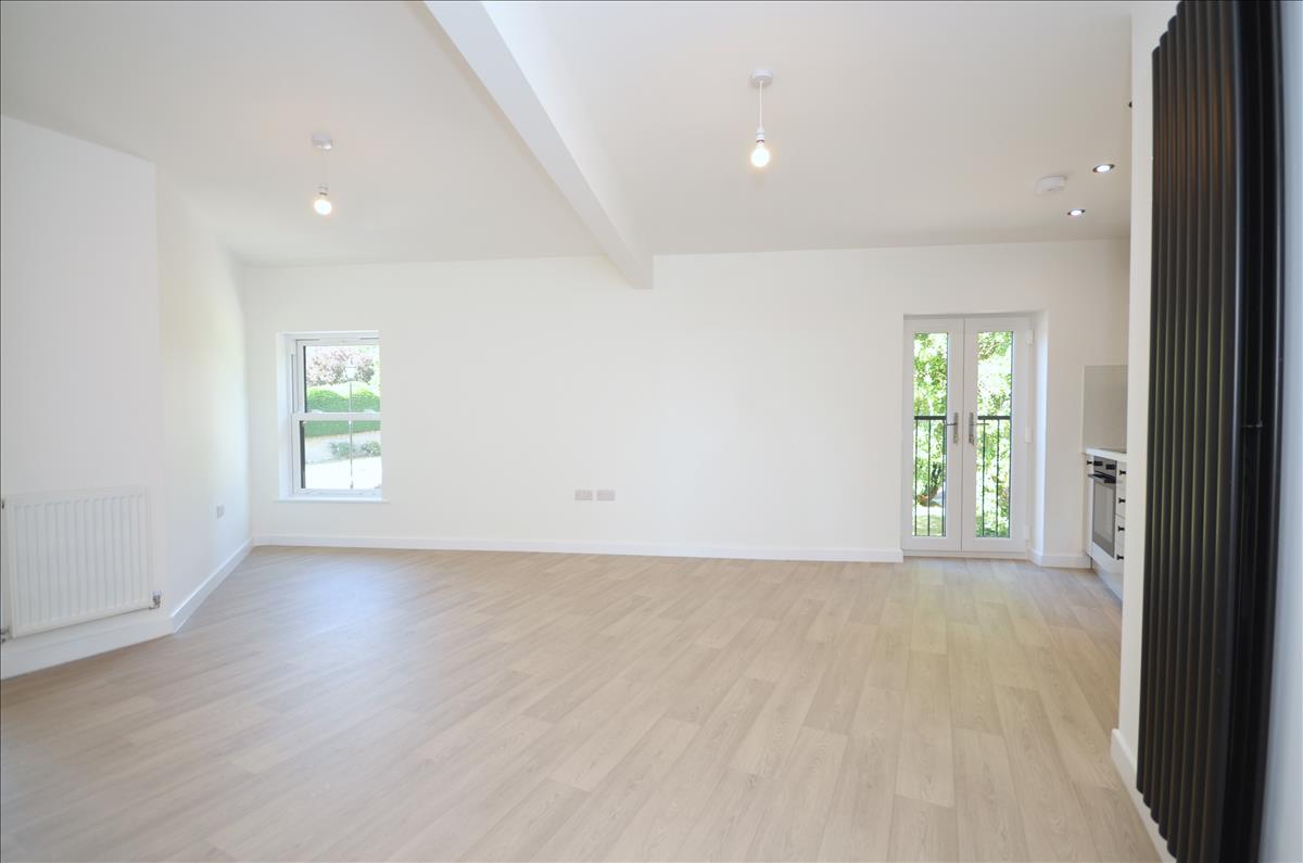 Property Image 027880ea-1262-4ff8-8ae3-7de00bd53f27