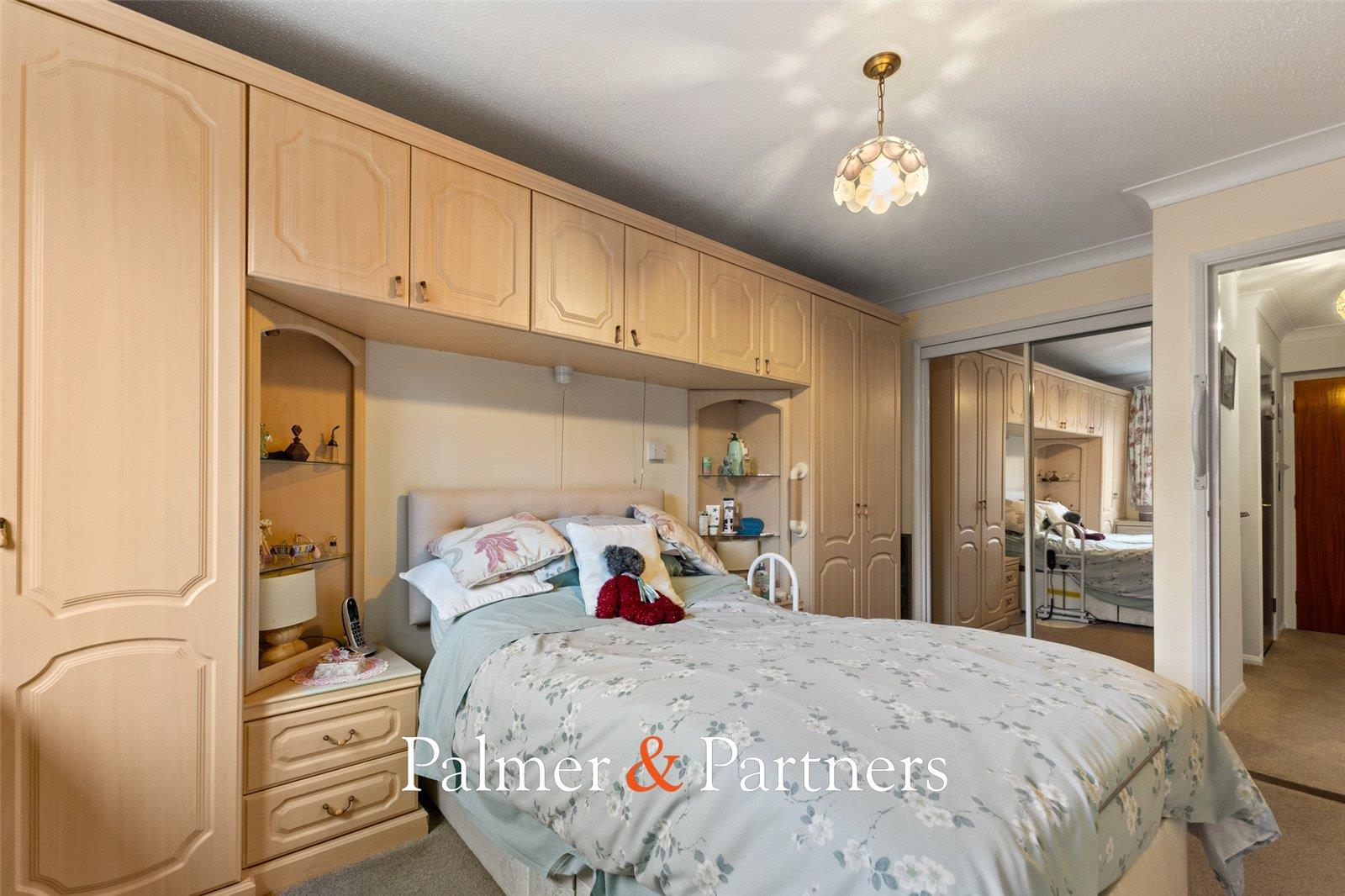 Property Image 027b9cef-b774-4500-8a93-a19ad9ea50df
