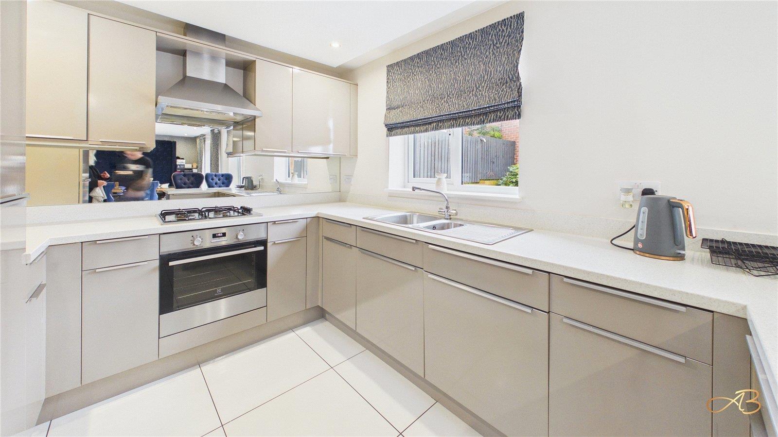 Property Image 027cdecf-806f-430e-b9d4-58e901d24646