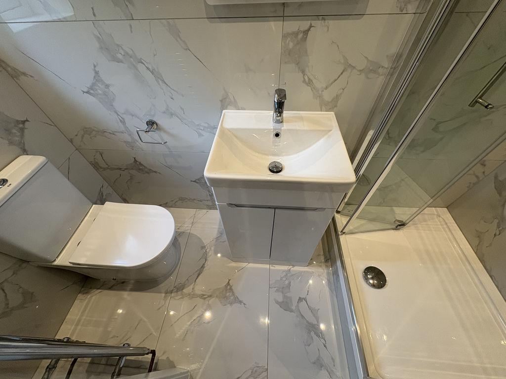 Property Image 027d6886-db9d-4693-8f9b-91ec7a683526