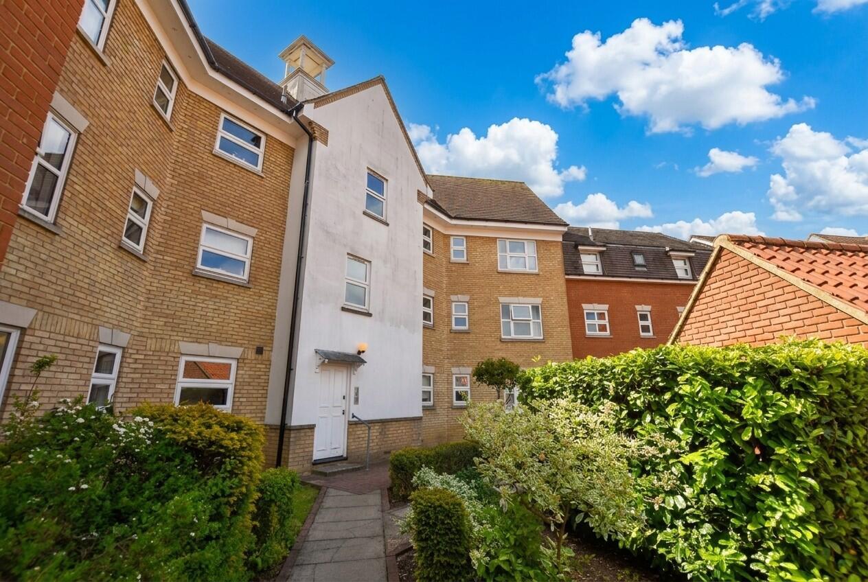 Property Image 027e0abb-2975-49c9-b9eb-e8e1a5a4c414