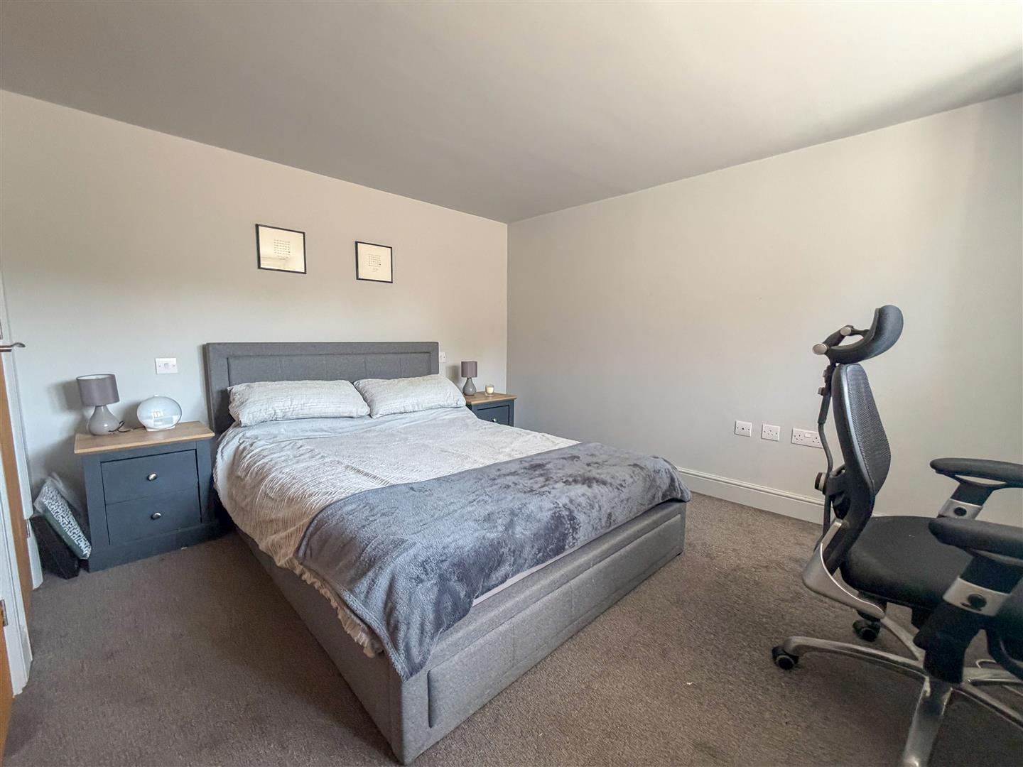 Property Image 02827022-c64c-41c1-a2f7-dc6281e0bccc