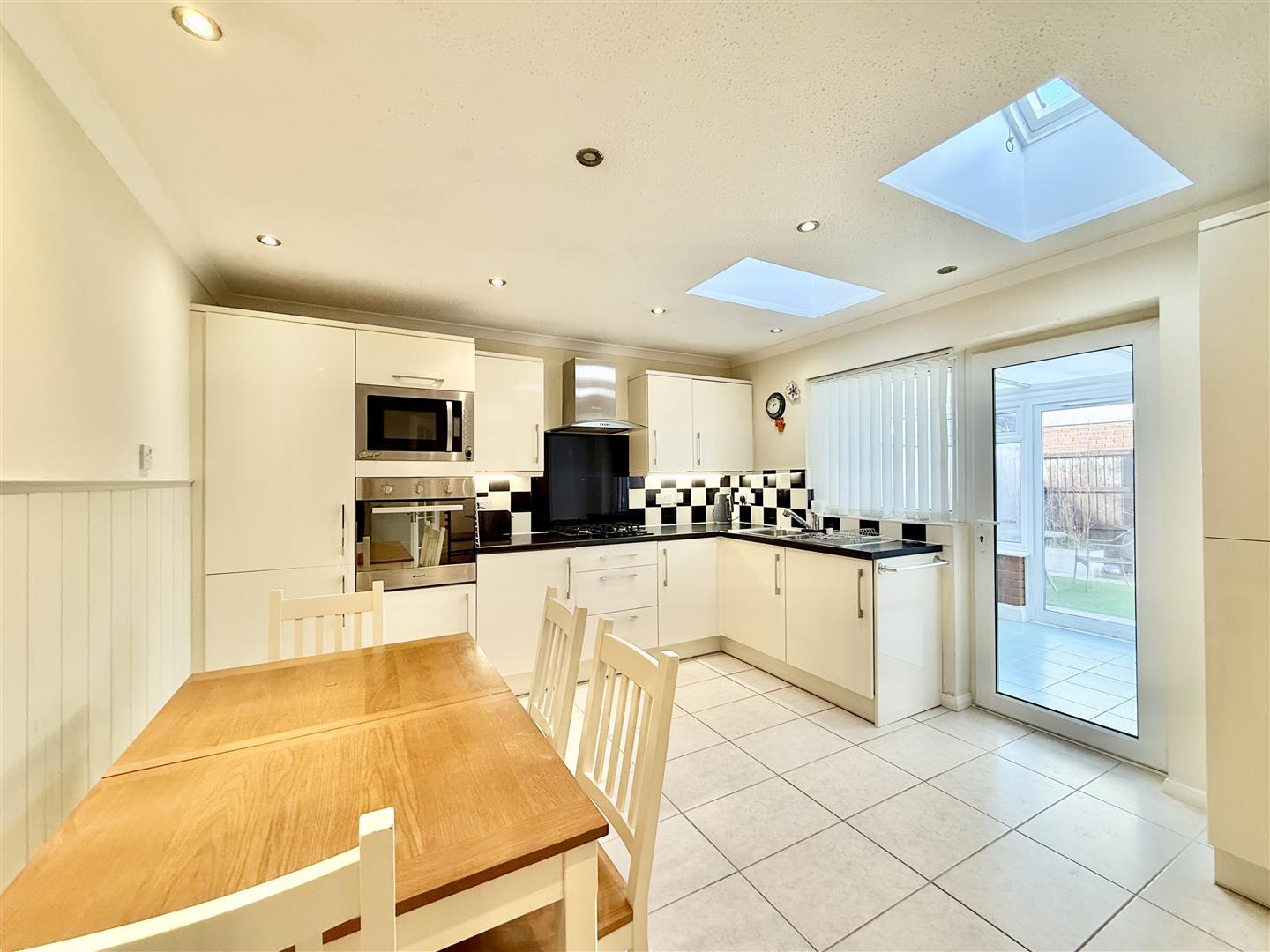 Property Image 028a44ee-34f5-4f44-a6a0-cf832230fc2e