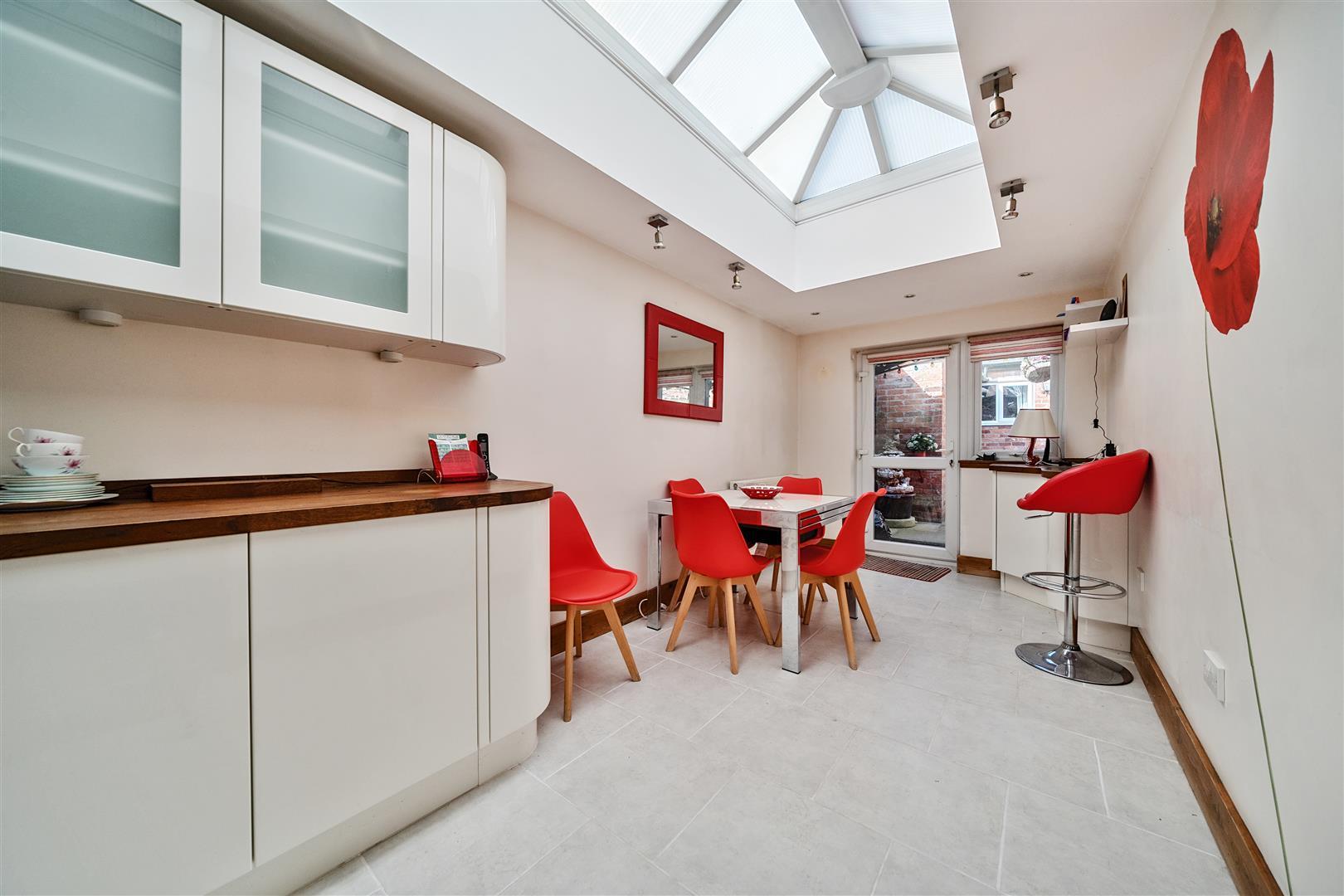 Property Image 02921580-6b48-4dda-aad3-10837463cf05