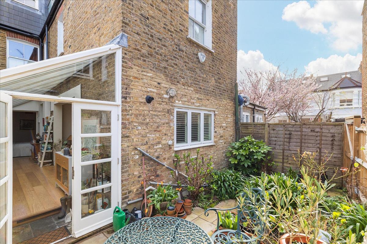 Property Image 029968a6-4796-4432-9126-e2a4e6c82ee2