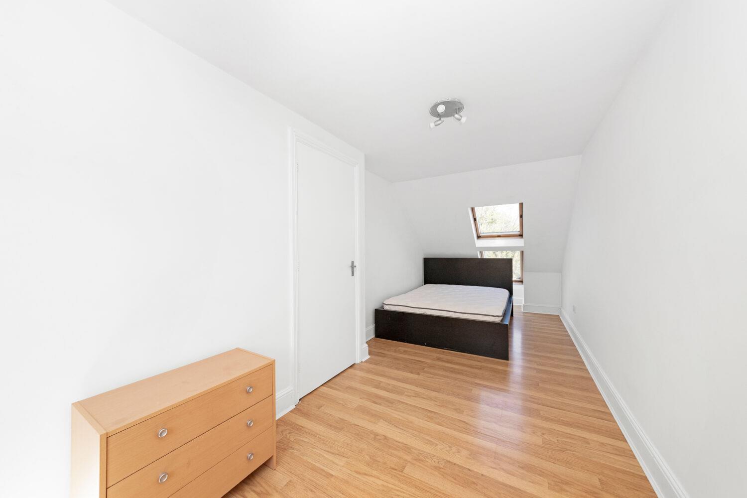 Property Image 029f2412-1326-4321-8875-fc11a1619dfa