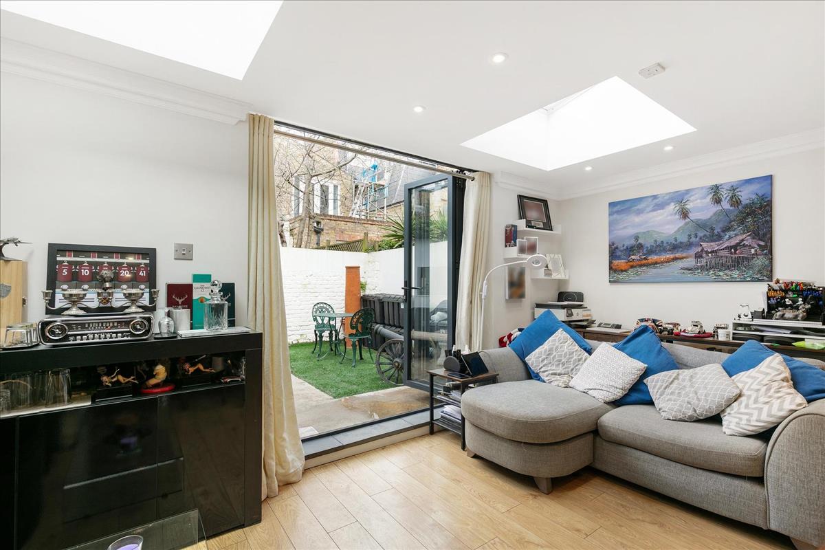 Property Image 02a971dd-d51f-4e14-8e06-dd96fef31062
