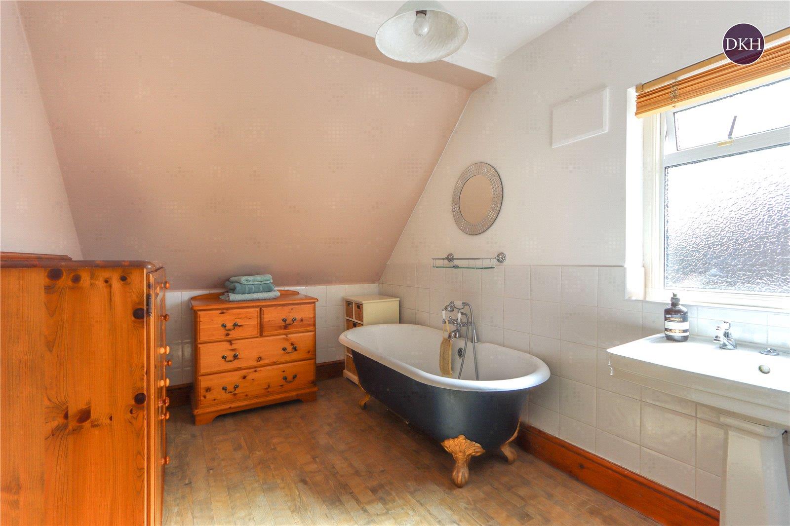 Property Image 02aa39fb-2393-4fd4-a3b3-f27e9e39ff32