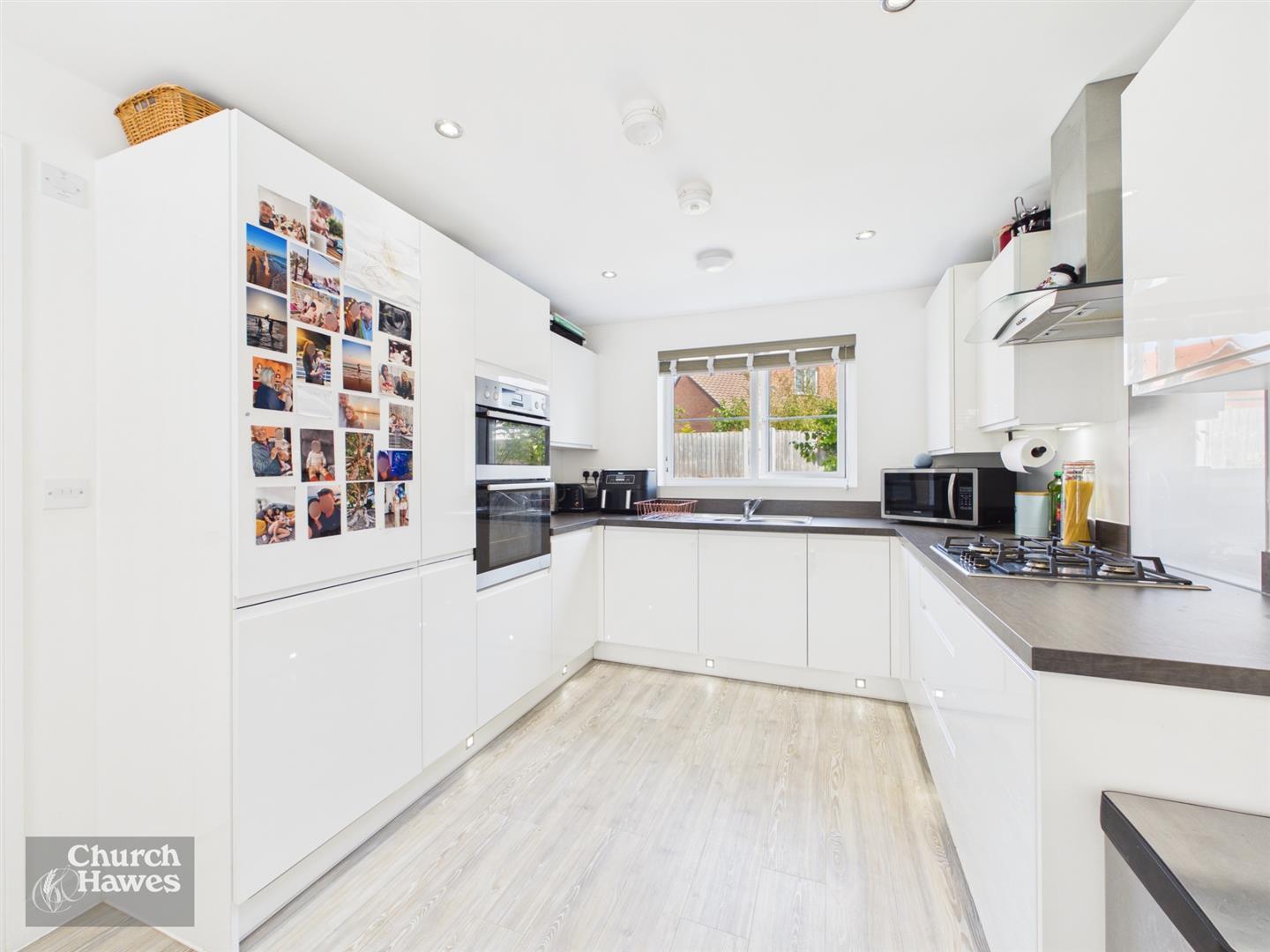 Property Image 02ac7f37-4bb1-4bb8-aab9-35faaf70ca71